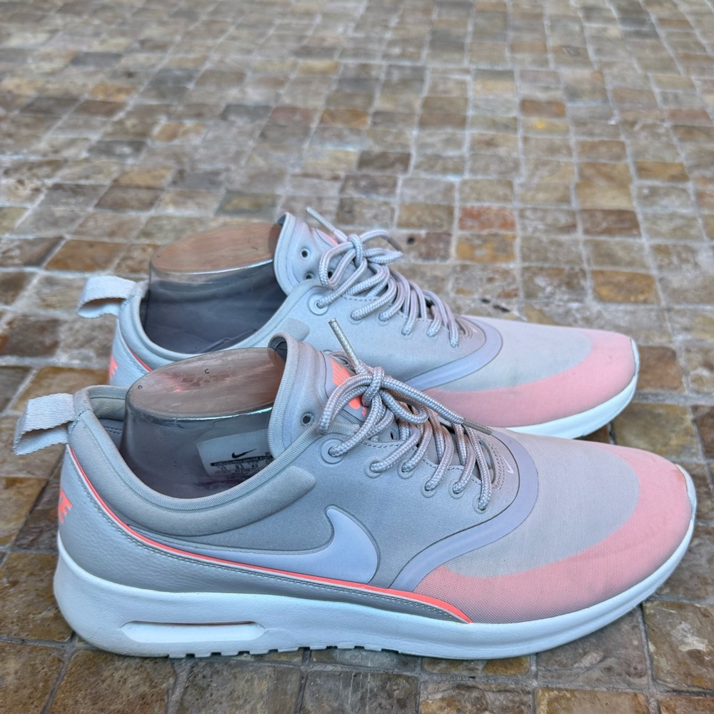 Nike air max Thea’s
